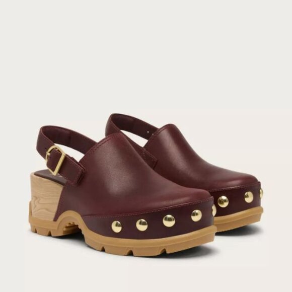 NWT SOREL ROAM’N CLOG RVT Women's Clog - Redwood